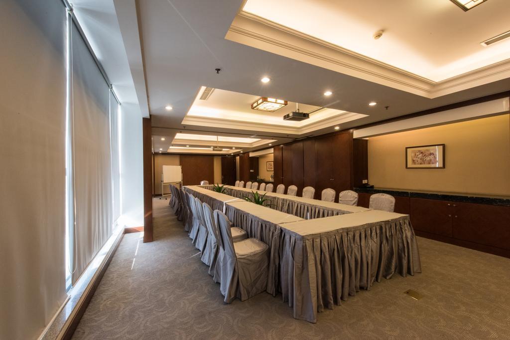 Best Western Grandsky Hotel Peking Exteriör bild